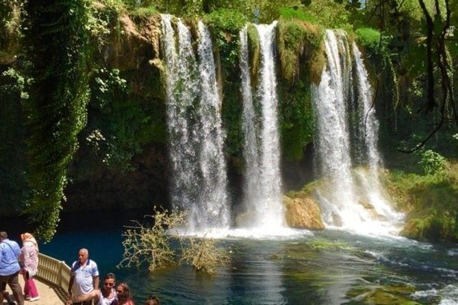city-tour-of-antalya-with-boat-1-hour-the-place-to-be-seen