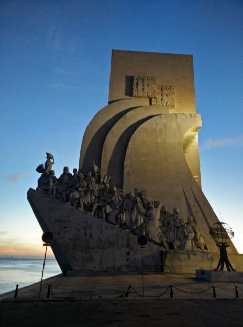 city-tour-of-lisbon-in-a-private-car