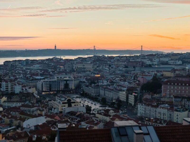 city-tour-of-lisbon-in-a-private-car