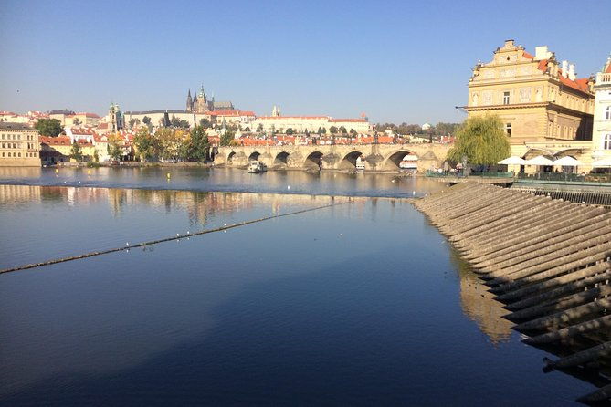 city-tour-of-pragues-old-town