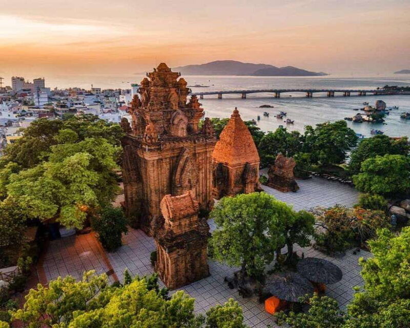 city-tour-private-car-rental-for-sightseeing-in-nha-trang-2