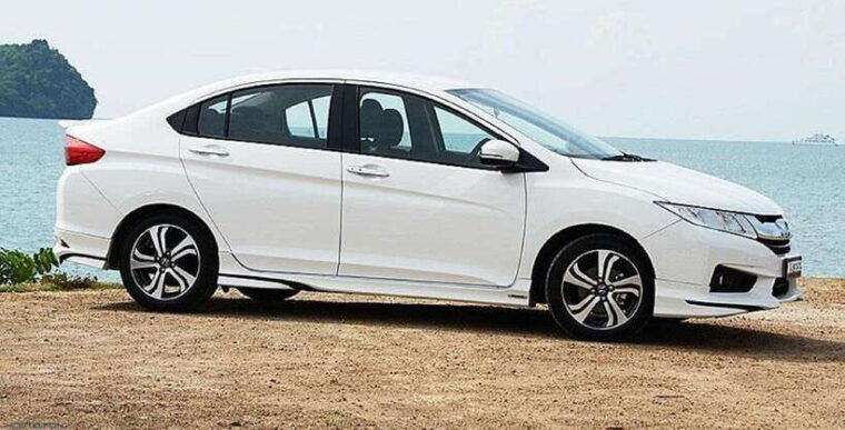 city-tour-private-car-rental-for-sightseeing-in-nha-trang-2