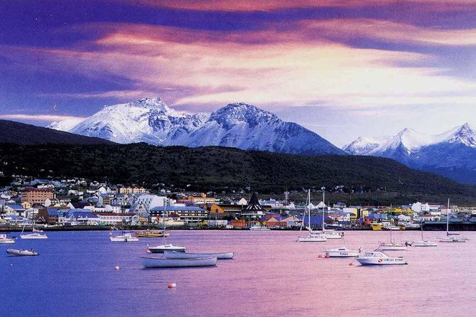 city-tour-ushuaia-a-panoramic-trip-through-the-end-of-the-world