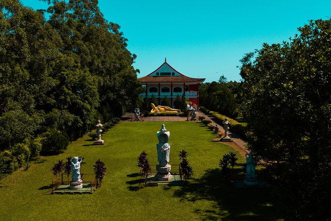 city-tour-with-buddhist-temple-and-muslim-mosque