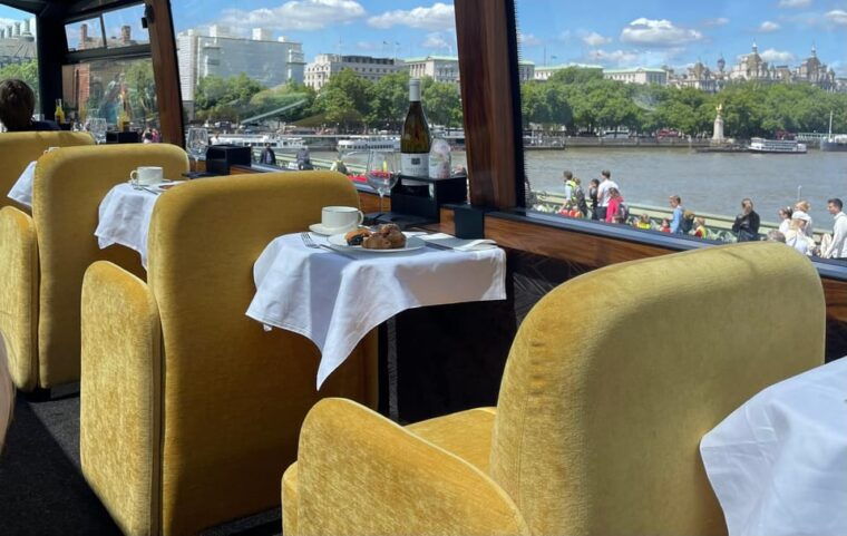 citytower-of-london-by-le-grand-londons-luxury-bus-tour