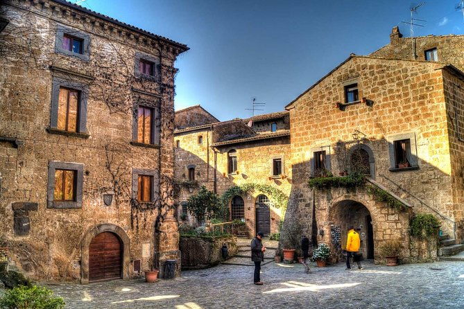 civita-di-bagnoregio-orvieto-montepulciano-wine-tasting-private-tour-from-rome