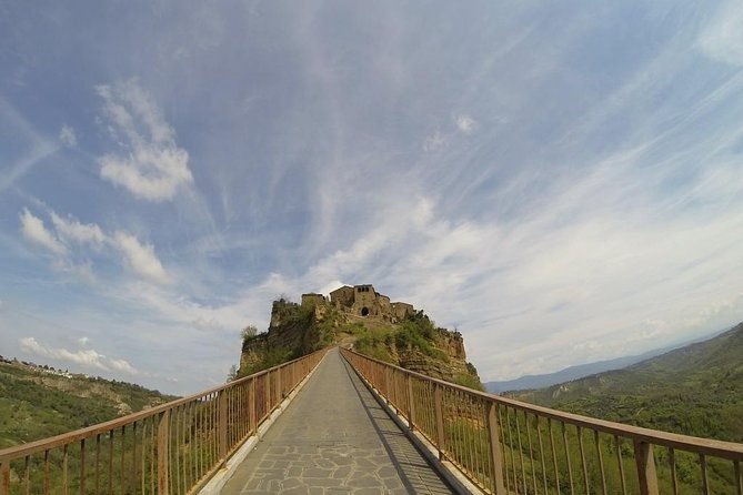 civita-di-bagnoregio-orvieto-montepulciano-wine-tasting-private-tour-from-rome