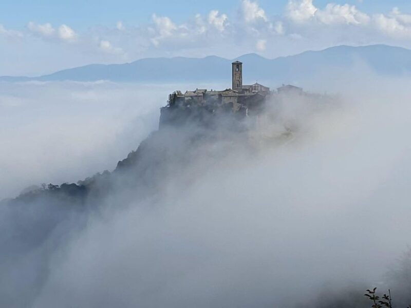 civita-di-bagnoregio-the-dying-city-private-tour-from-rome-3