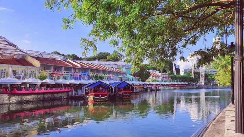 Clarke Quay Heritage Walk with Singapore River Cruise - Who Should Consider This Tour