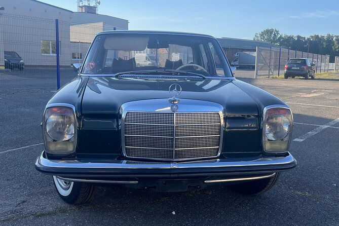 classic-car-express-tour-of-prague-2