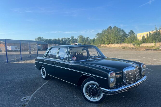 classic-car-express-tour-of-prague