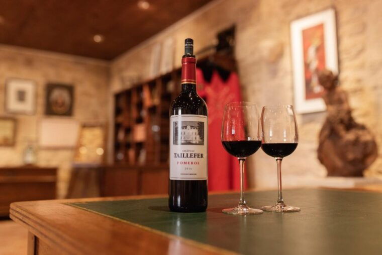 classic-car-private-tour-half-day-pomerol-saint-emilion