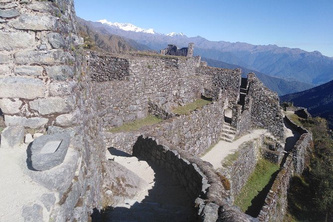 classic-inca-trail-to-machu-picchu-4-days-3-nights