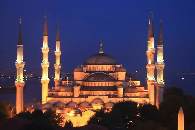 classic-istanbul-tour-blue-mosque-hippodrome-hagia-sophia-and-topkapi-palace