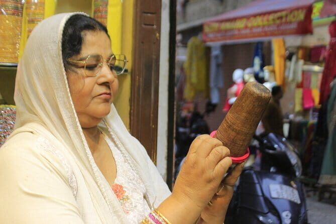 Classic Jaipur 101 Sightseeing, Food and E-Bike Tour - Who Will Love This Tour?