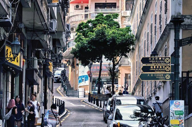 Classic Macau Day Tour: Ferry Pier Pickup & Lunch Included - Who Might Want More?