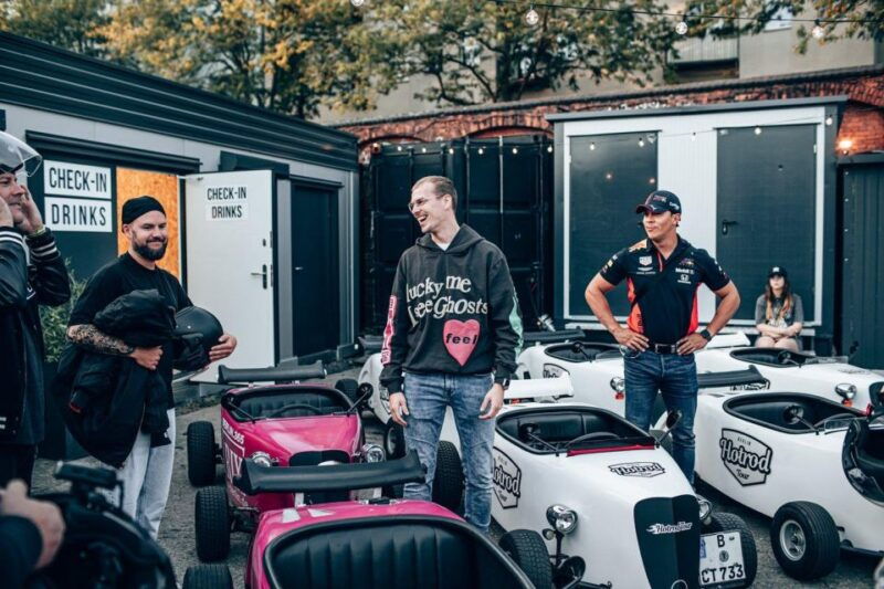 classic-remise-tour-in-a-mini-hotrod