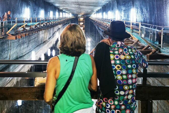 classic-romania-tour-small-group-in-8-days-transylvania-and-maramures