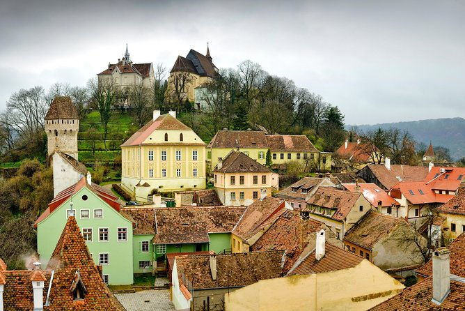 classic-romania-tour-small-group-in-8-days-transylvania-and-maramures