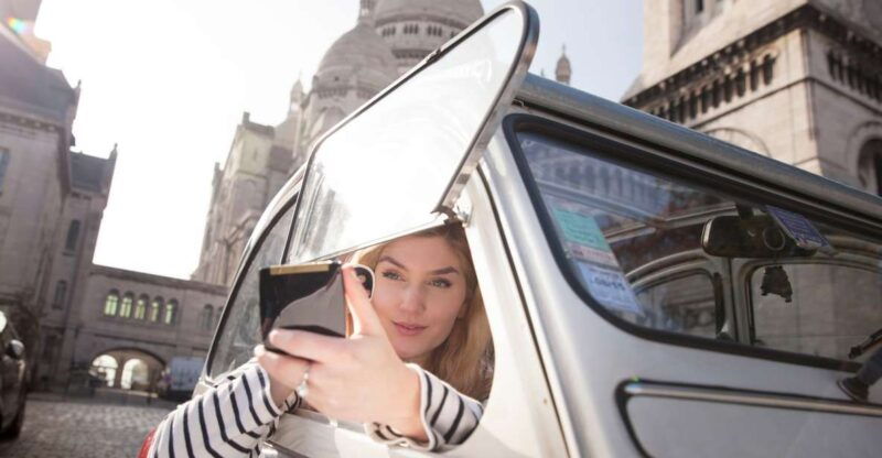classic-romantic-paris-3-hour-vintage-2cv-tour