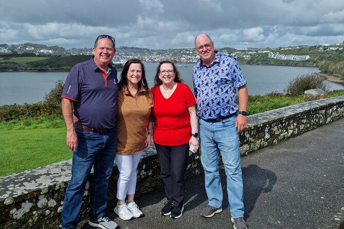 classic-taxi-tour-to-kinsale-and-west-cork-in-modern-a-c-minibus