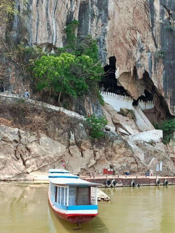 classic-tour-in-luang-prabang-private