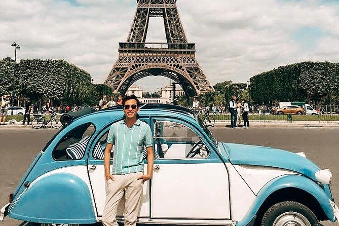classic-tour-of-paris-in-2cv-citroen