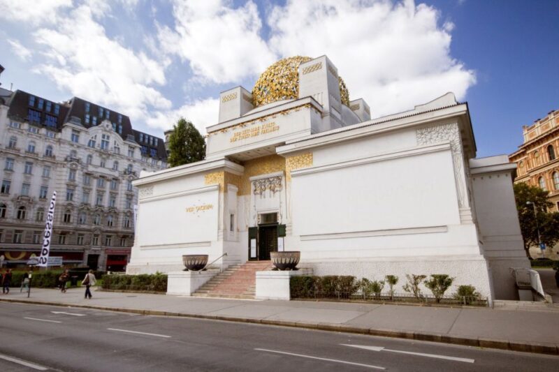 Classic Vienna: 3-Hour Guided Bike Tour - Practicalities & Tips