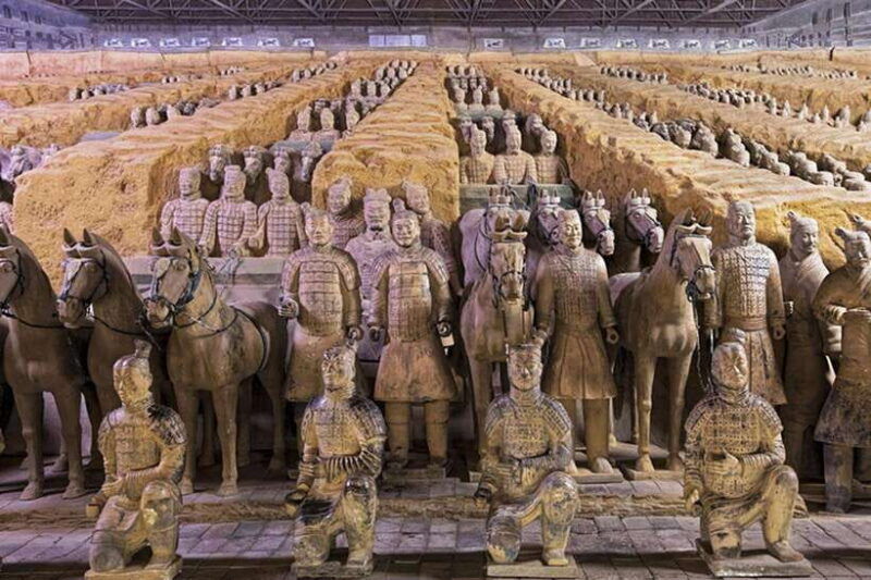 classic-xian-fully-guided-terracotta-army-bus-tour