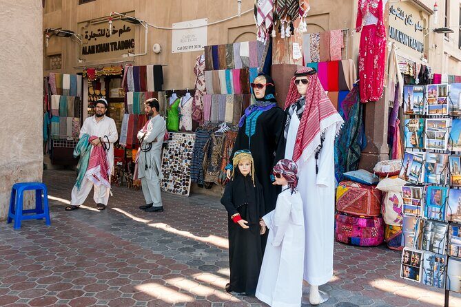 Classical Dubai City Tour with guide and sharing transfers - FAQs