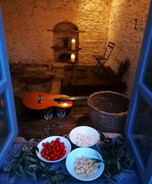 Classical guitar concert in a historic olive press - FAQ