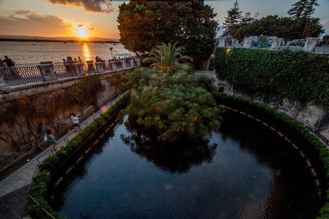 classical-ortigia-guided-group-tour-2