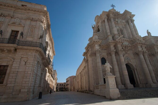classical-ortigia-guided-group-tour