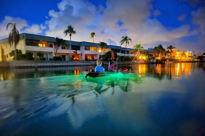 clear-kayak-glow-tour