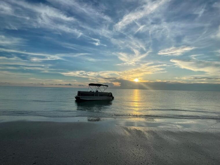 clearwater-4-hour-private-pontoon-boat-rental-with-captain