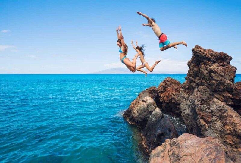 Cliff Diving & Coasteering near Barcelona + Transport - A Detailed Look at the Cliff Diving & Coasteering Experience