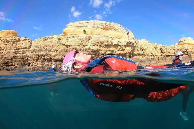 cliff-jumping-tour-coasteering-in-albufeira