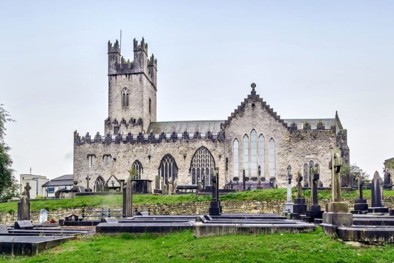 cliffs-of-moher-and-blarney-2-day-tour-from-dublin