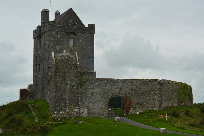 cliffs-of-moher-and-burren-private-tour-from-galway-5