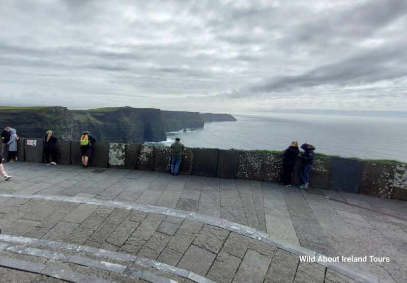 cliffs-of-moher-and-national-park-private-limousine-tour