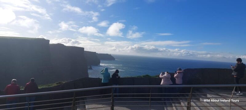 cliffs-of-moher-and-national-park-private-limousine-tour
