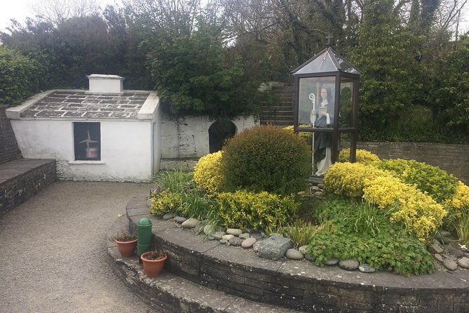 cliffs-of-moher-and-the-burren-private-tour