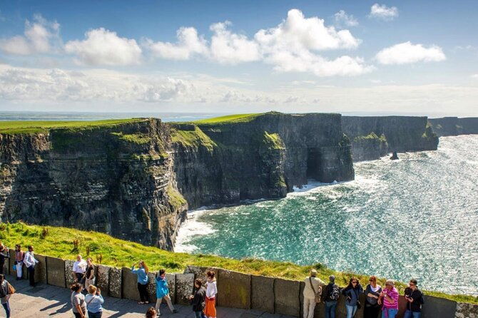 cliffs-of-moher-burren-and-bunratty-with-private-chauffeur-tour