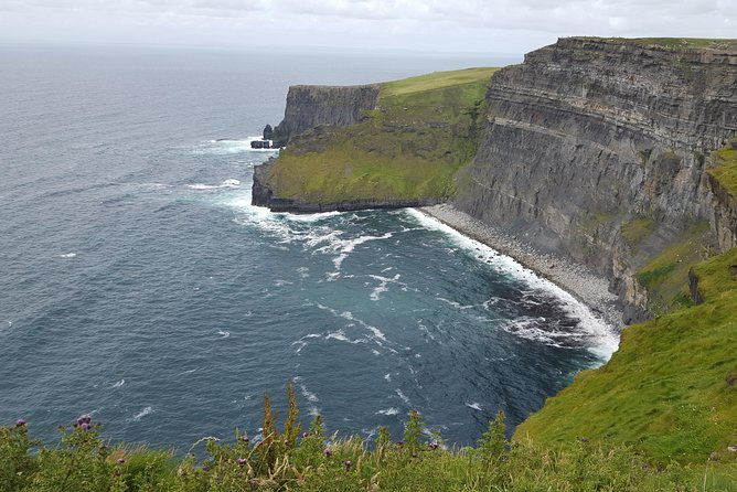 cliffs-of-moher-burren-tour-2-hour-stop-at-cliffs-of-moher