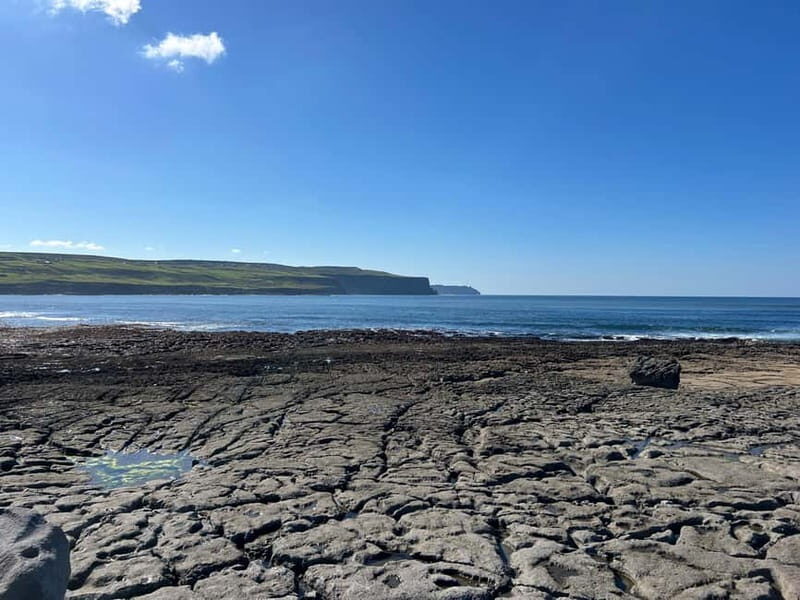 Cliffs of Moher: Chauffeur-Driven Day Tour from Dublin - A Taste of Ireland: Traditional Pub Meal and Cultural Experience
