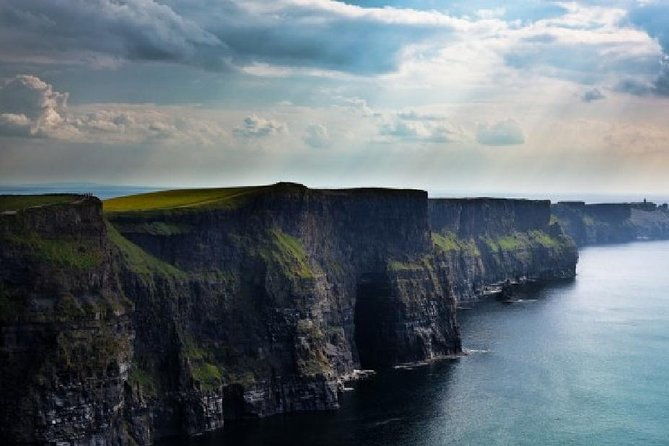 cliffs-of-moher-day-tour-from-limerick-including-the-wild-altanic-way