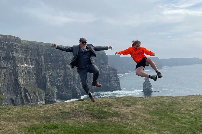 Cliffs Of Moher Hiking Tour from Doolin - Small Group - An In-Depth Look at the Cliffs of Moher Hiking Tour