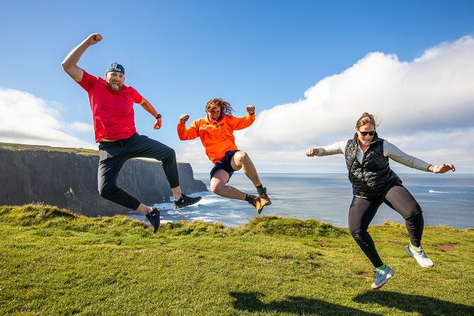 cliffs-of-moher-hiking-tour-from-galway-small-group