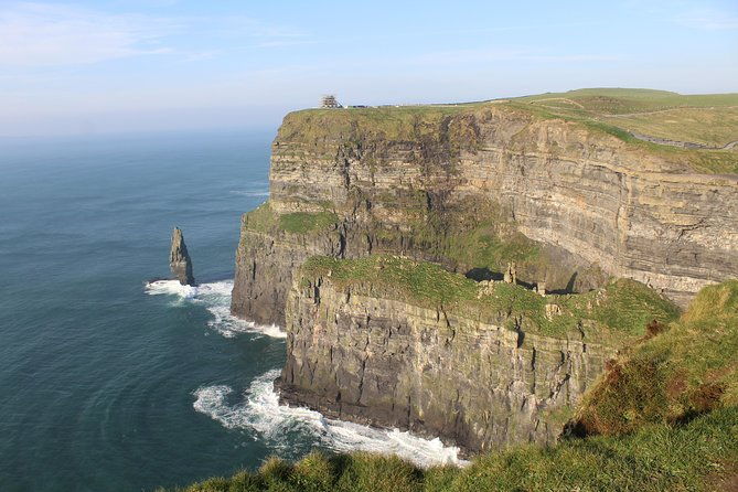 cliffs-of-moher-including-cliffs-of-moher-boat-experience-luxury-car-tour-3