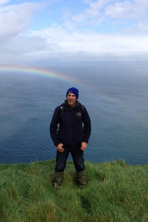 cliffs-of-moher-walk-with-local-farmer-clare-guided